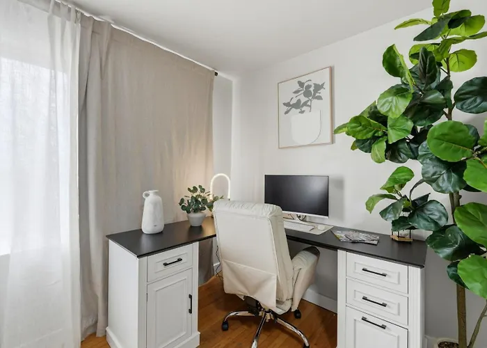 Appartement 3br Near O'hare • Office • Coffee Bar • Sleeps 9 Chicago